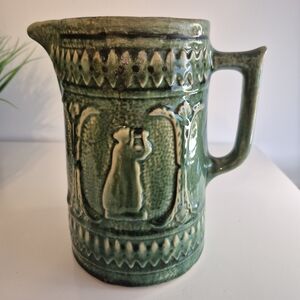 Vintage Robinson Ransbottom Pottery Co. (RRPCo) green glazed stoneware pitcher
